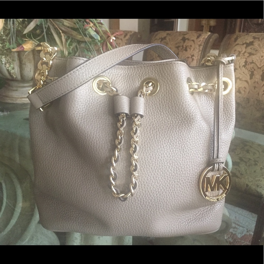 Michael Kors taupe tote - like new!